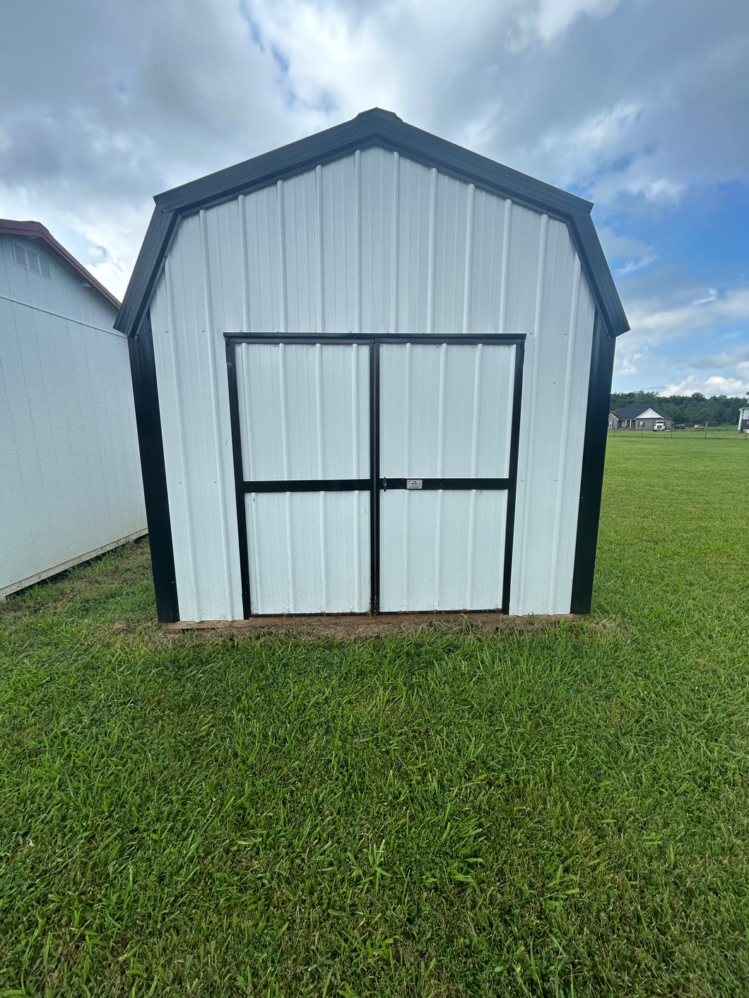 10x16 Brite White Barn